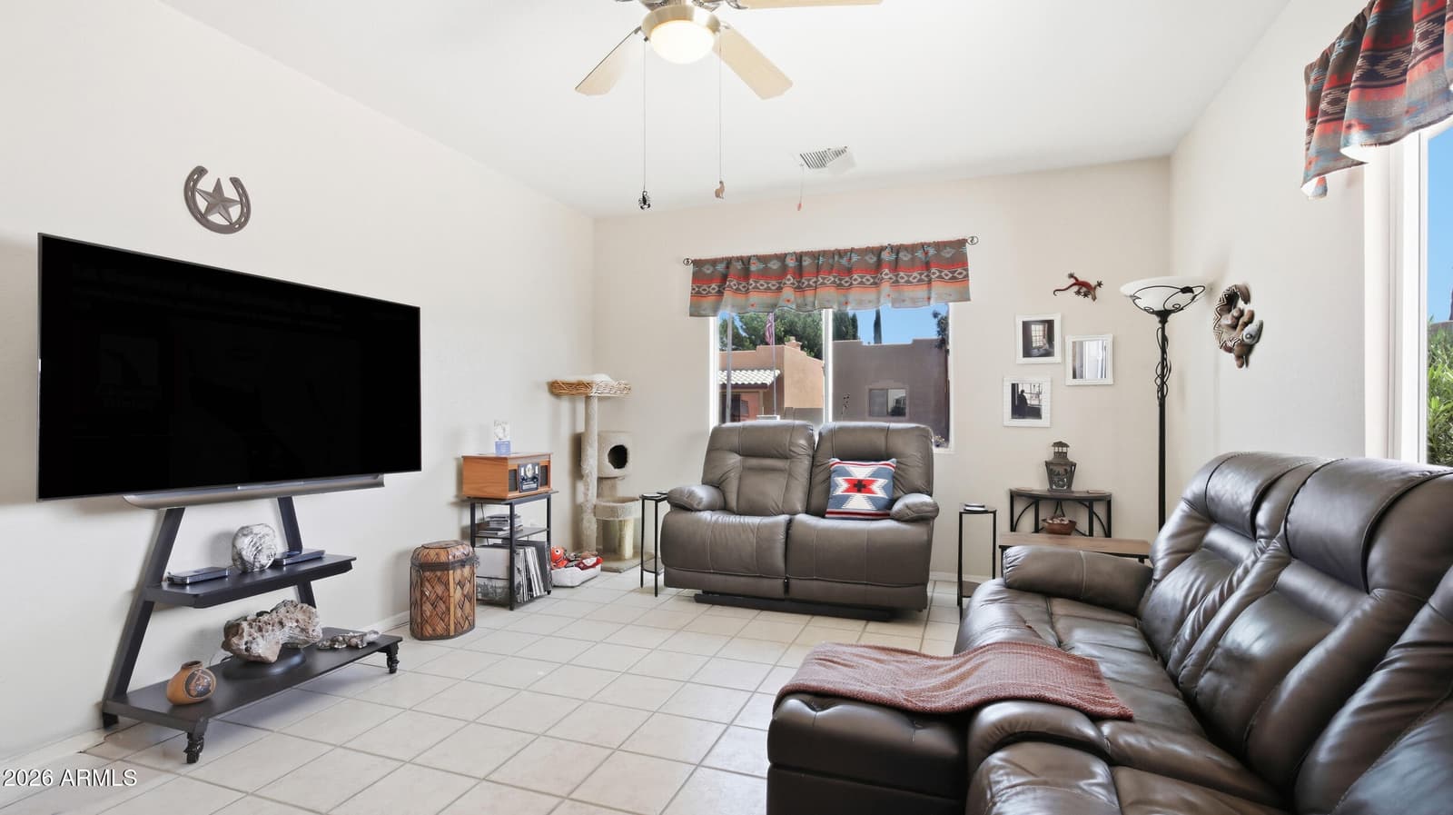 1076 Desert Oak Place, Sierra Vista, AZ 85635 — photo 8 of 26