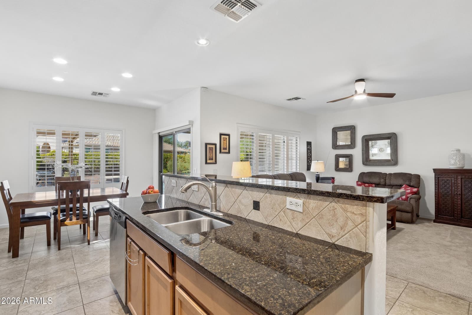 16398 W Sand Hills Road, Surprise, AZ 85387 — photo 8 of 32