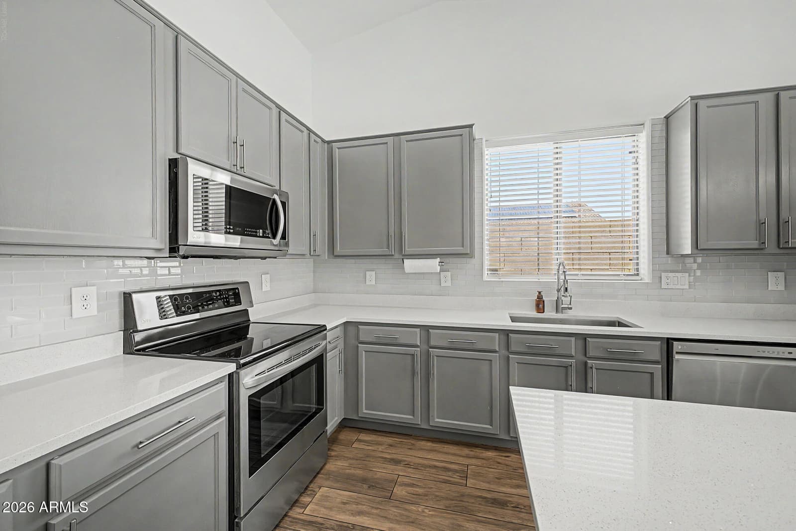 11217 N 157th Avenue, Surprise, AZ 85379 — photo 11 of 36