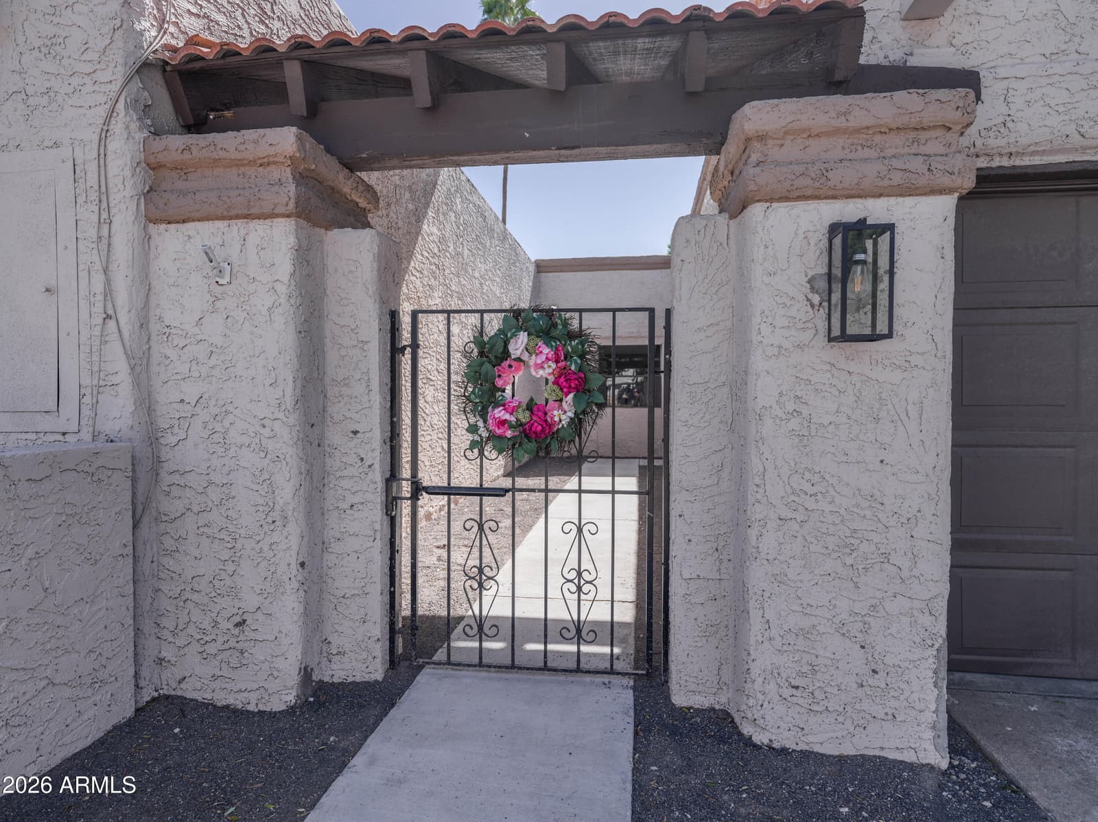 7663 E Pleasant Run, Scottsdale, AZ 85258 — photo 3 of 38