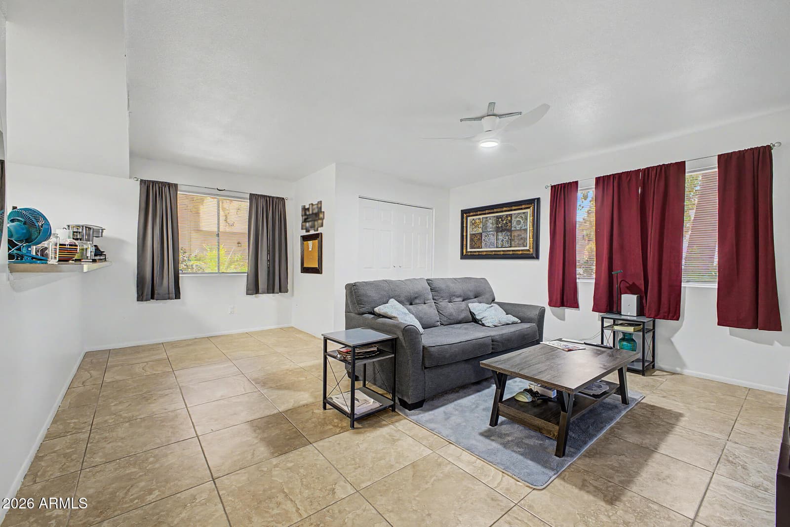 8847 N 8th Street 101, Phoenix, AZ 85020 — photo 6 of 24
