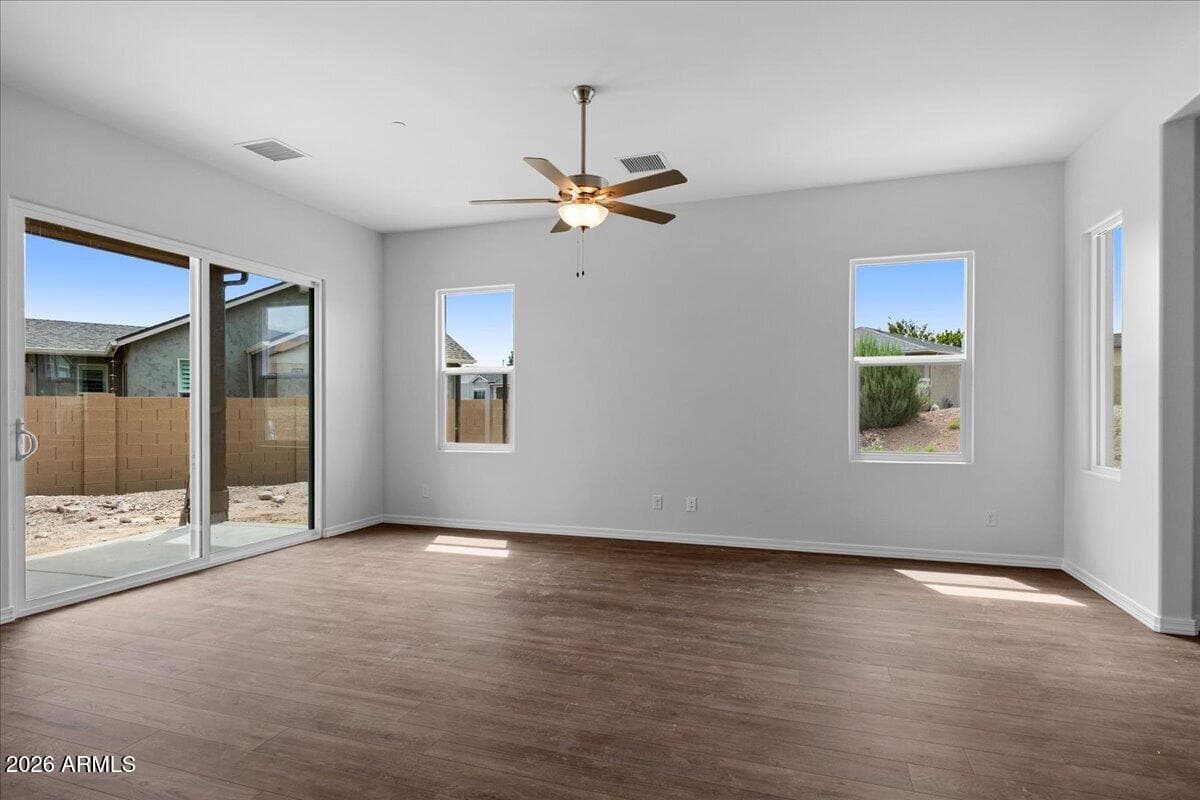 514 Miners Gulch Drive, Clarkdale, AZ 86324 — photo 7 of 39