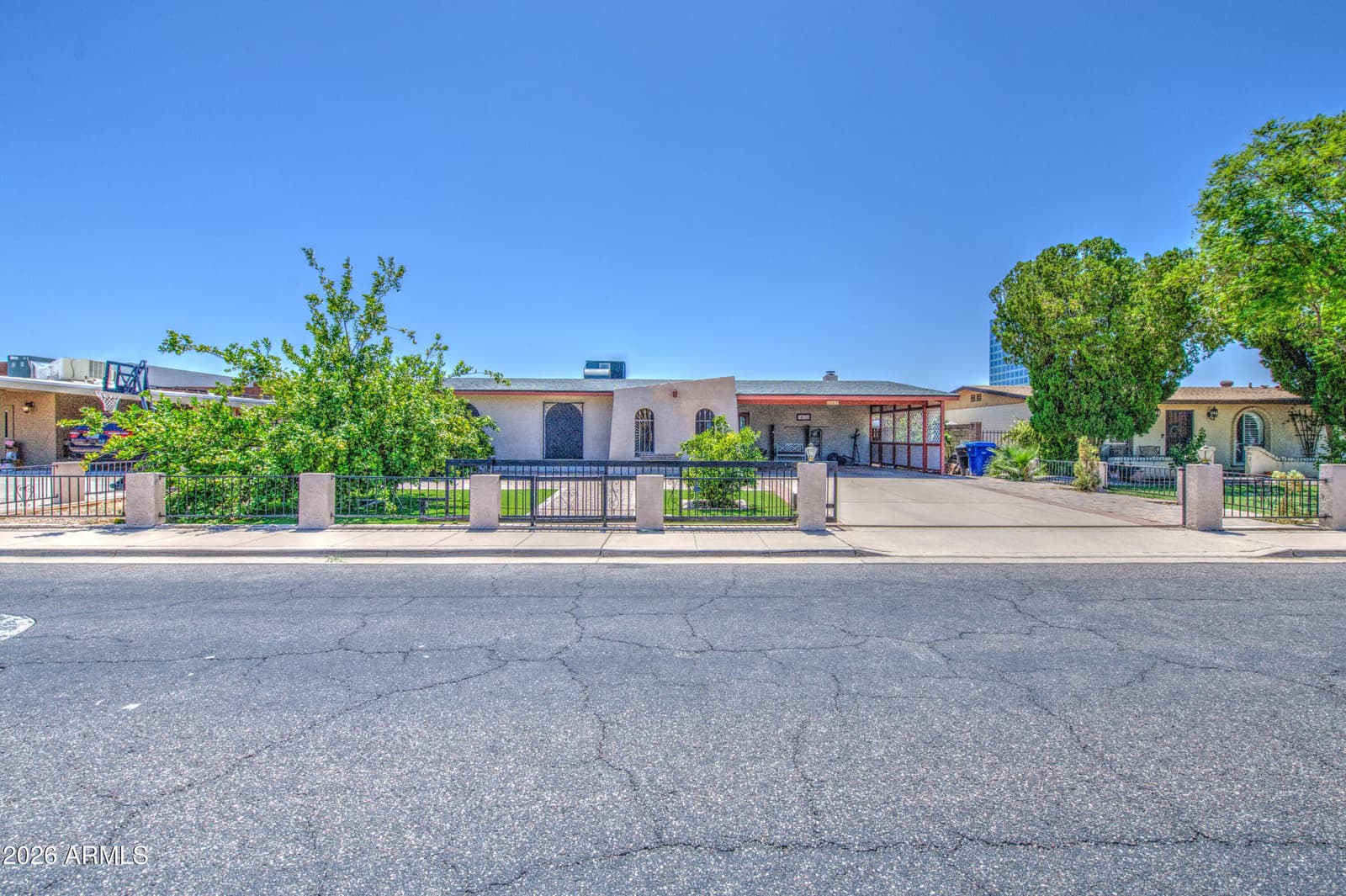 1049 W Frito Avenue, Mesa, AZ 85210 — photo 2 of 41