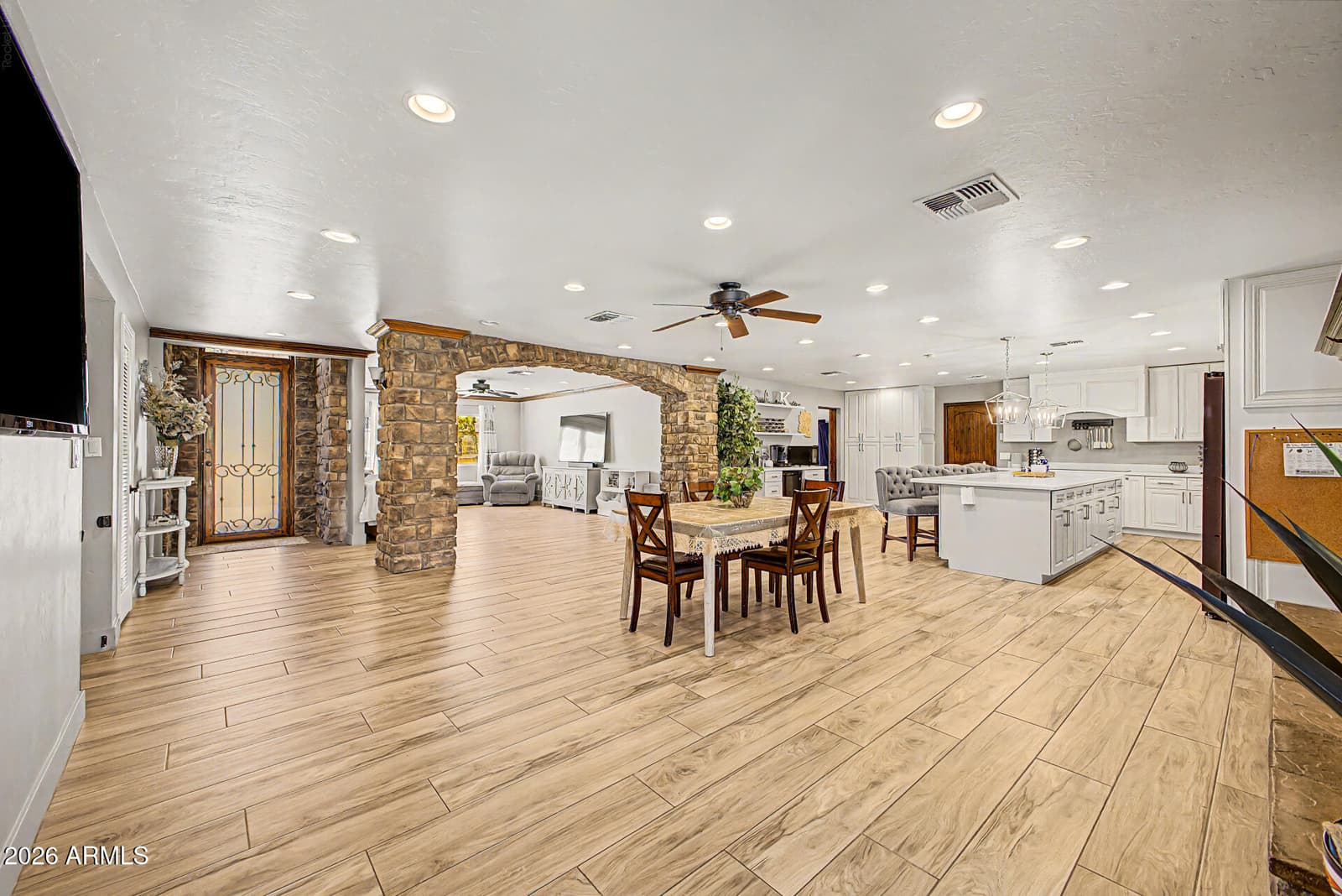3109 N Gilbert Road, Mesa, AZ 85203 — photo 16 of 71