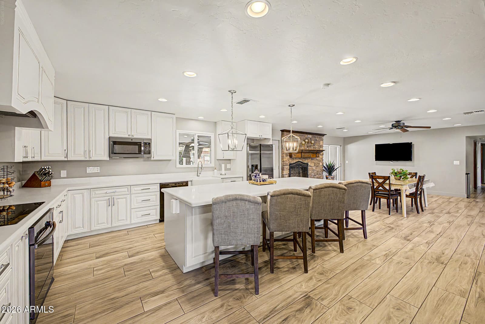 3109 N Gilbert Road, Mesa, AZ 85203 — photo 19 of 71