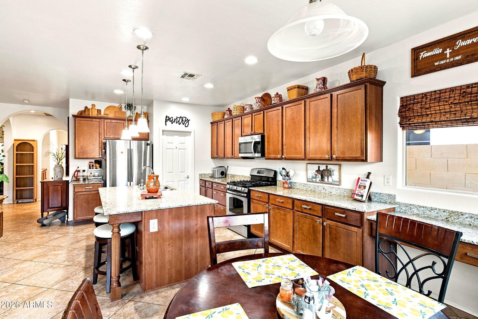 2429 W Hayduk Road, Phoenix, AZ 85041 — photo 9 of 33