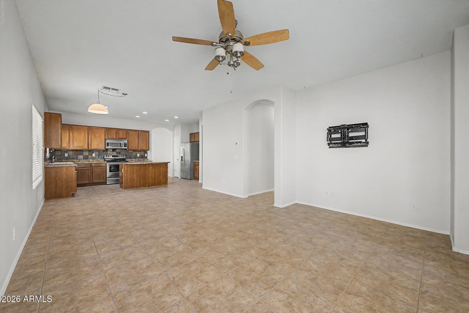 14566 W Watson Lane, Surprise, AZ 85379 — photo 9 of 26