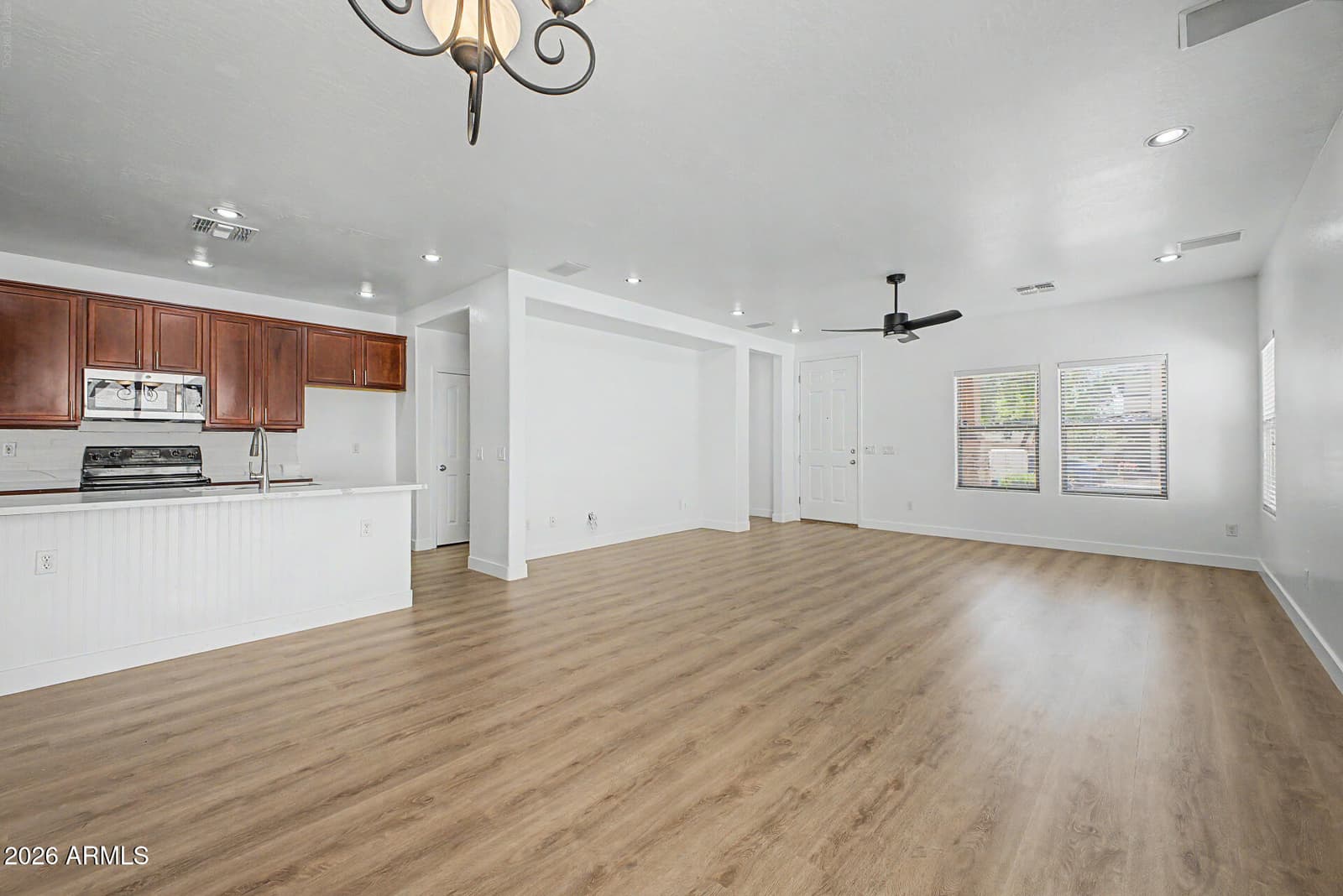 3837 E Kent Avenue, Gilbert, AZ 85296 — photo 4 of 32