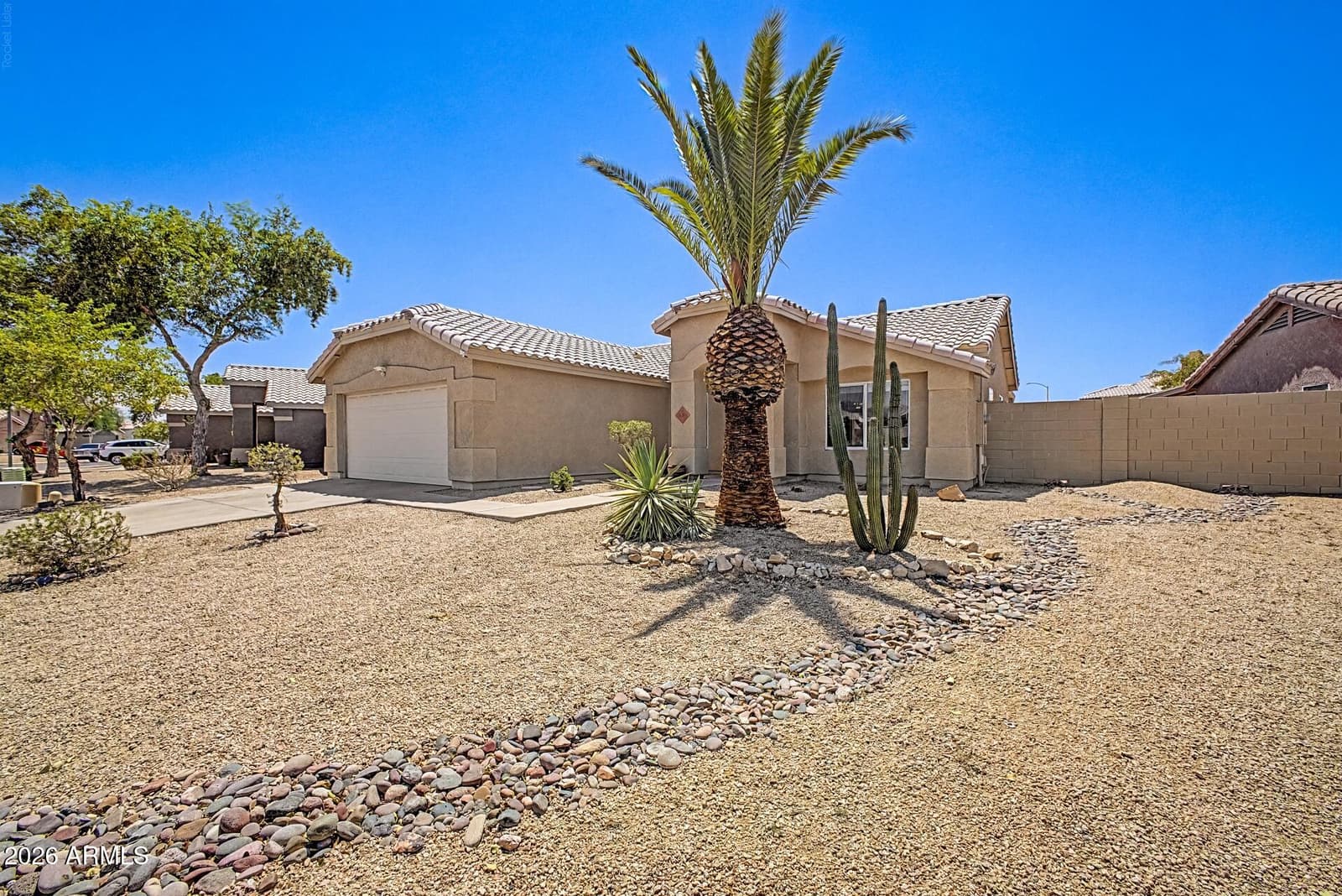 760 S Del Rancho, Mesa, AZ 85208 — photo 4 of 35