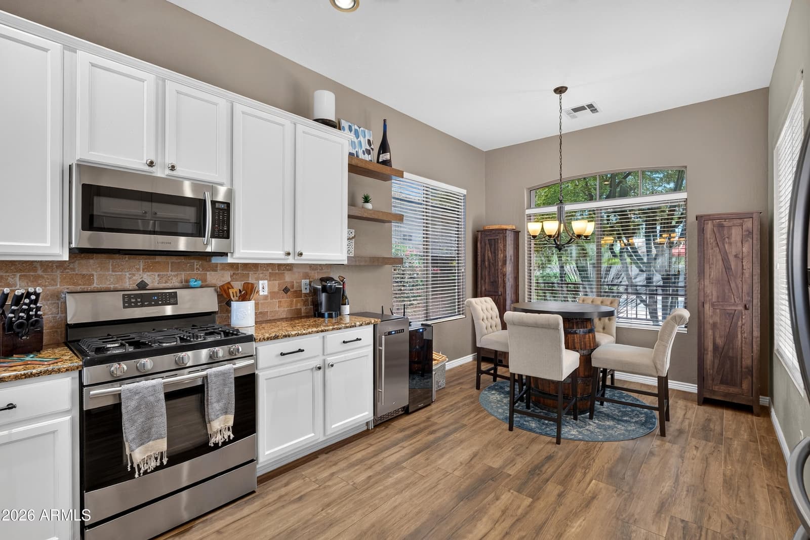 5016 E Robin Lane, Phoenix, AZ 85054 — photo 13 of 46