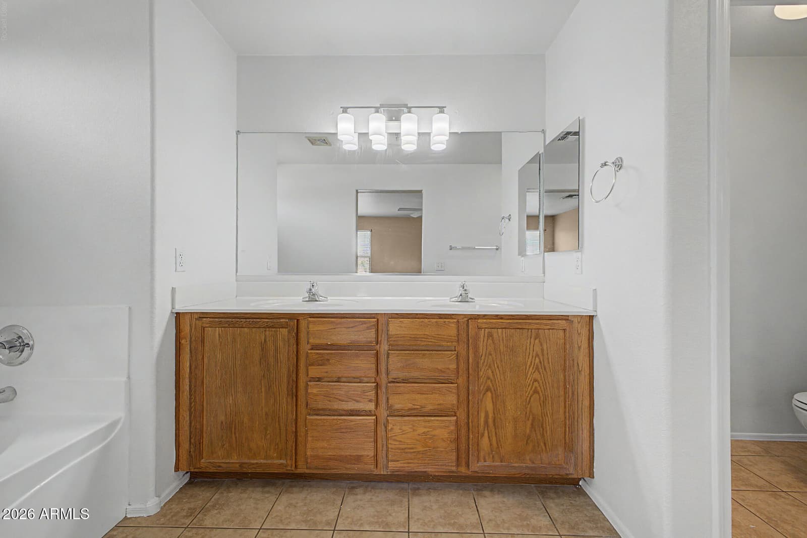 3891 E Kent Avenue, Gilbert, AZ 85296 — photo 14 of 34