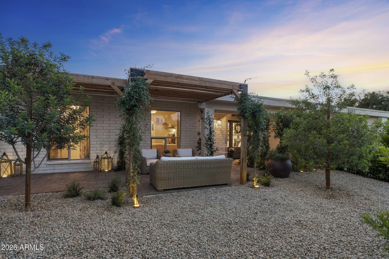 2811 E Corrine Drive, Phoenix, AZ 85032 — photo 3 of 72