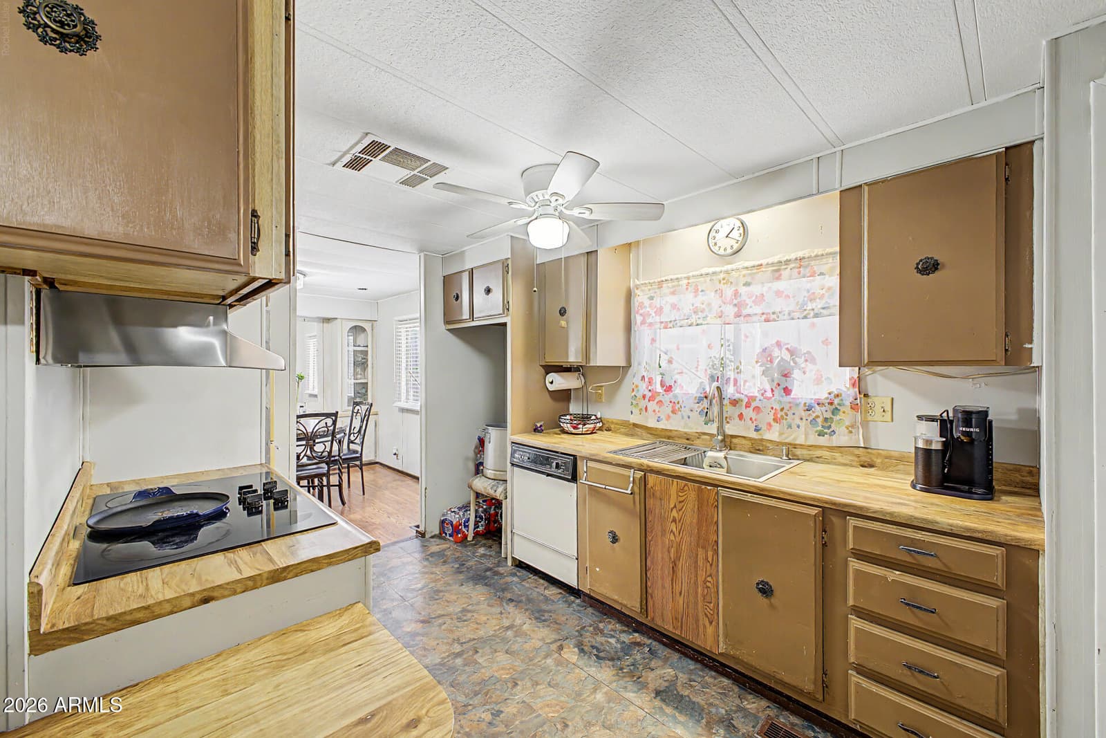 303 E South Mountain Avenue 145, Phoenix, AZ 85042 — photo 9 of 28