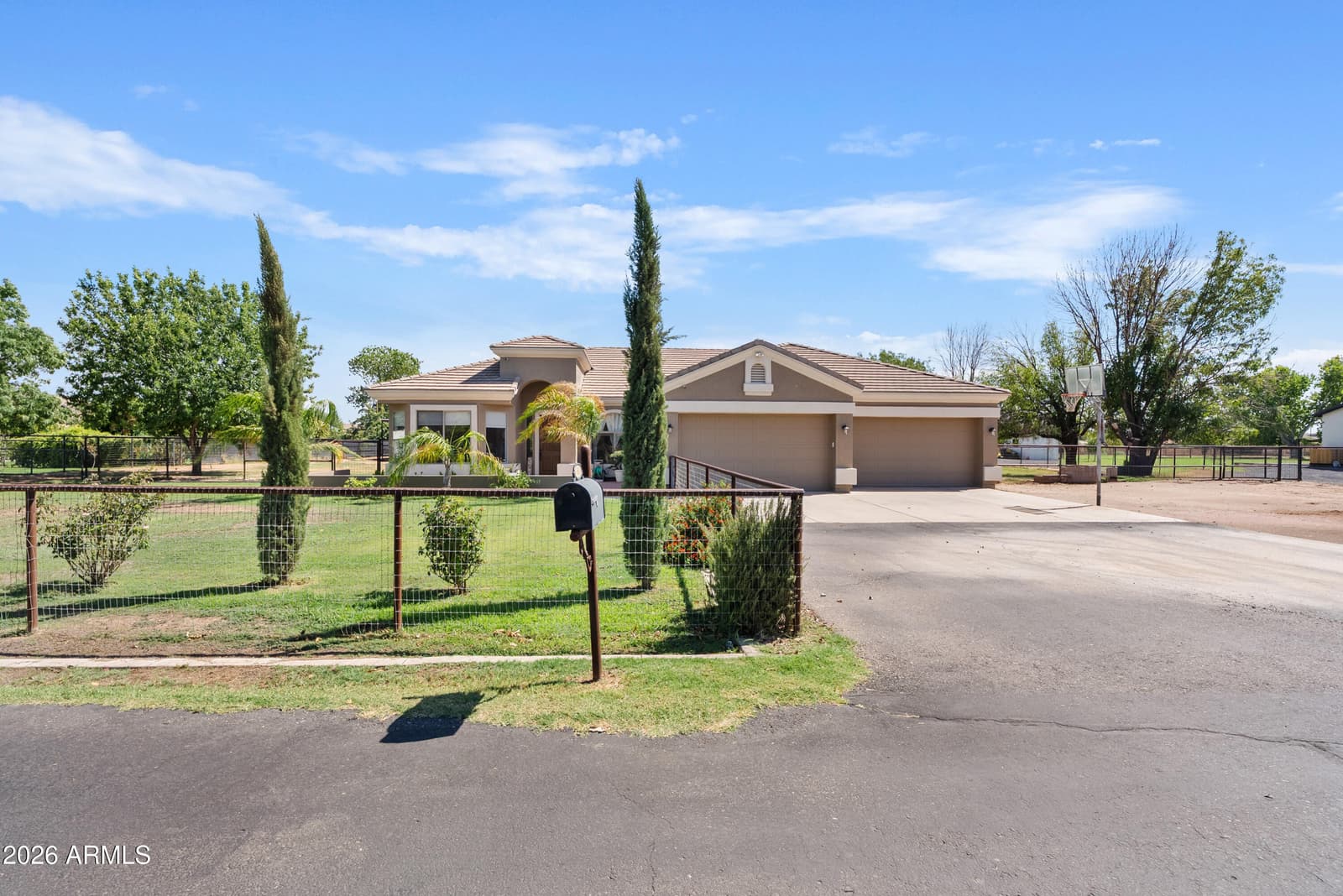 3785 E Via Del Rancho Road, Gilbert, AZ 85298 — photo 4 of 58
