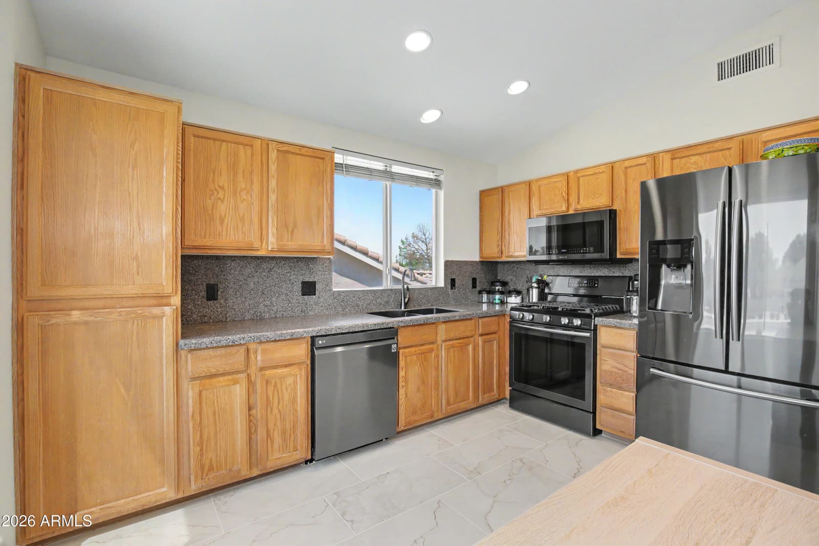 1017 W Leah Lane, Gilbert, AZ 85233 — photo 20 of 55