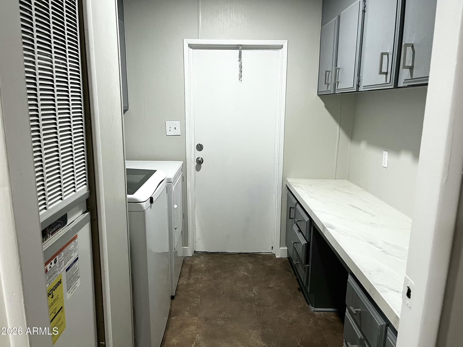 303 E South Mountain Avenue 91, Phoenix, AZ 85042 — photo 17 of 24