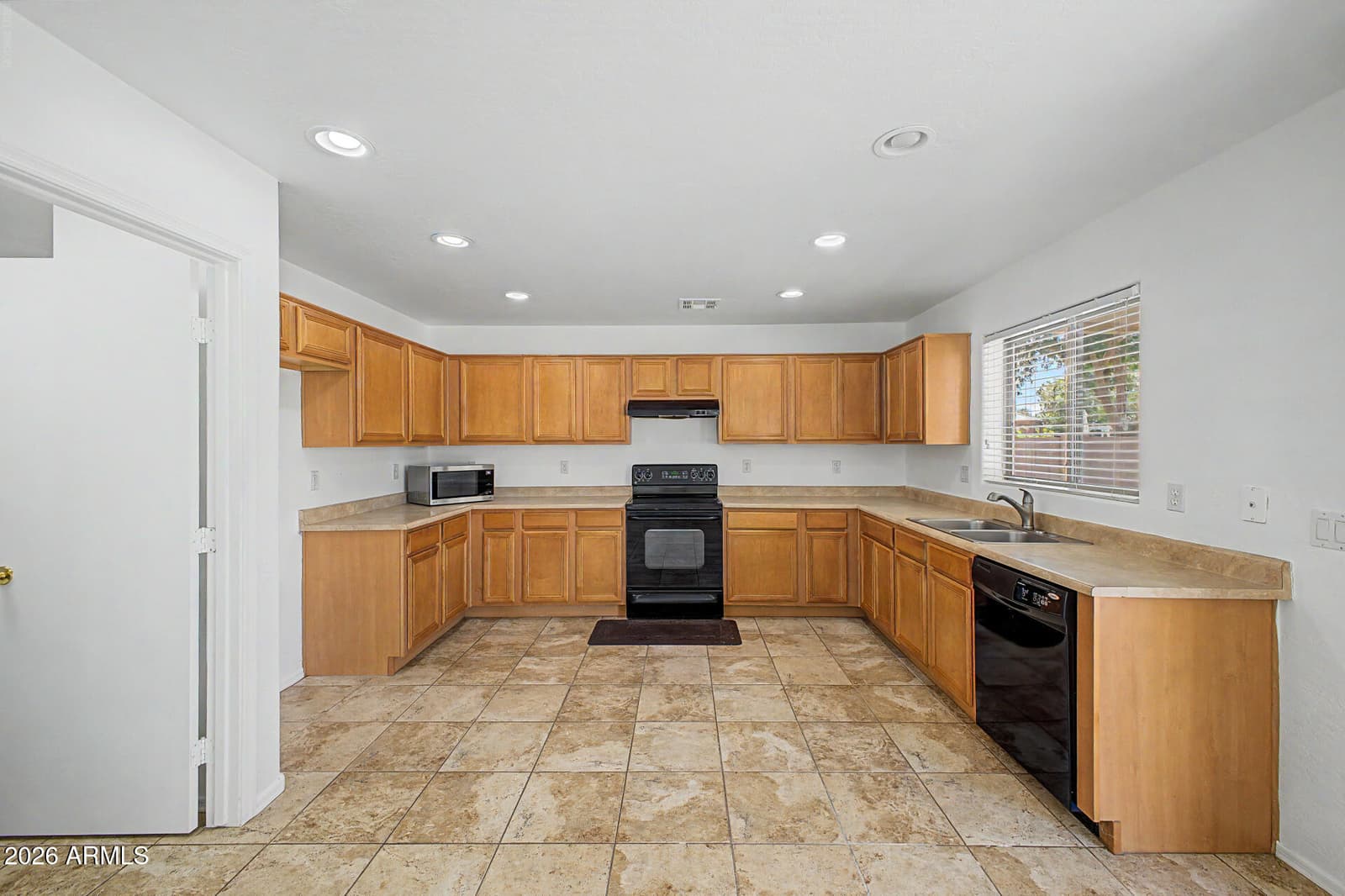 23210 S 216th Street, Queen Creek, AZ 85142 — photo 8 of 39