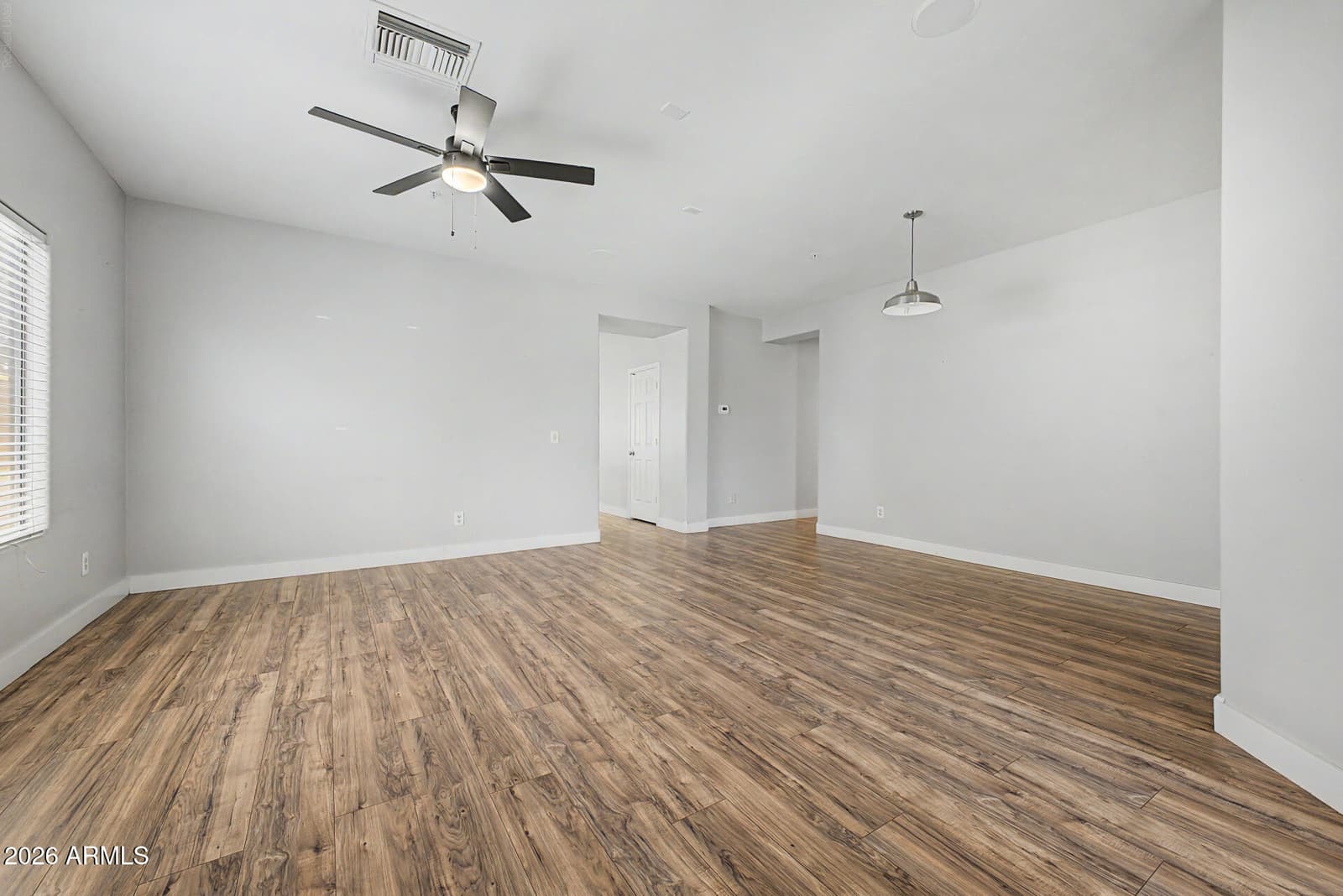 6520 W Range Mule Drive, Phoenix, AZ 85083 — photo 5 of 36