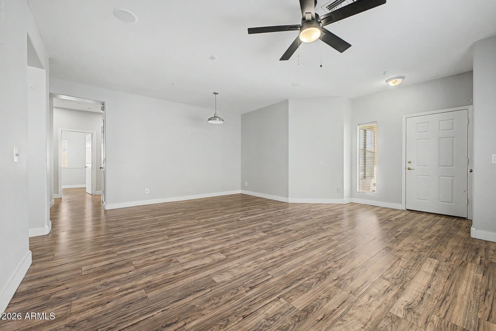 6520 W Range Mule Drive, Phoenix, AZ 85083 — photo 8 of 36