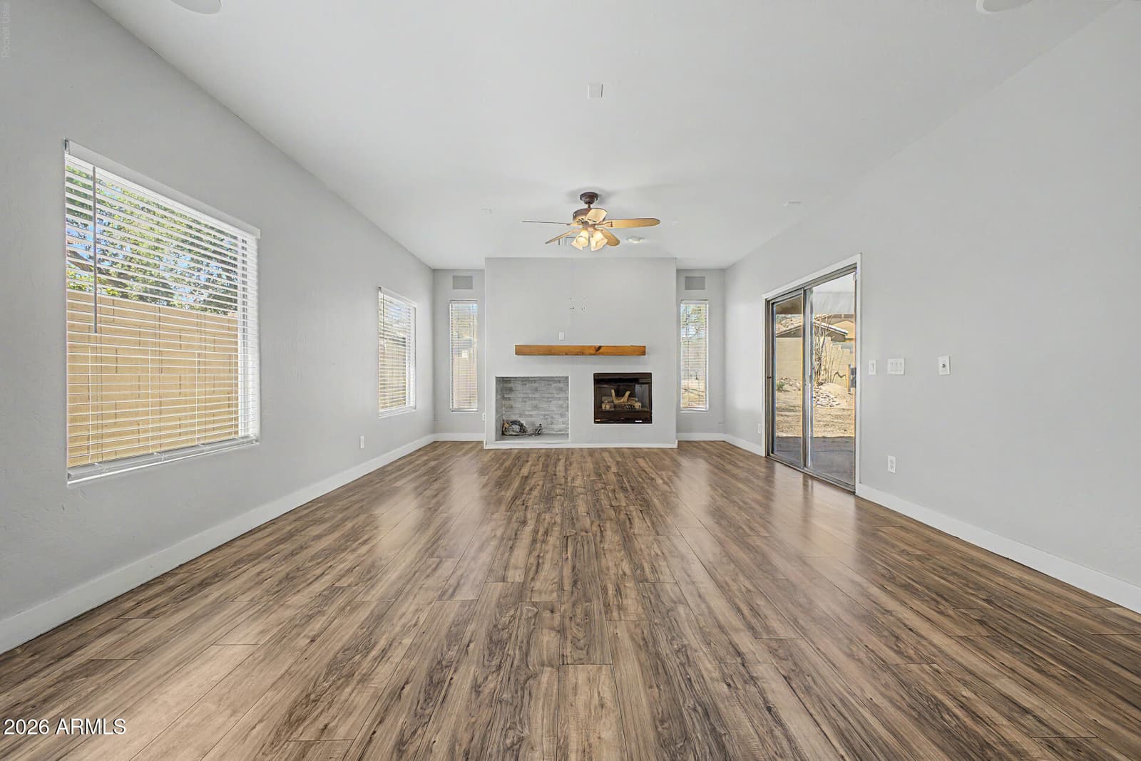 6520 W Range Mule Drive, Phoenix, AZ 85083 — photo 10 of 36