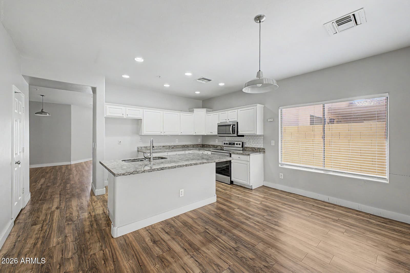 6520 W Range Mule Drive, Phoenix, AZ 85083 — photo 13 of 36