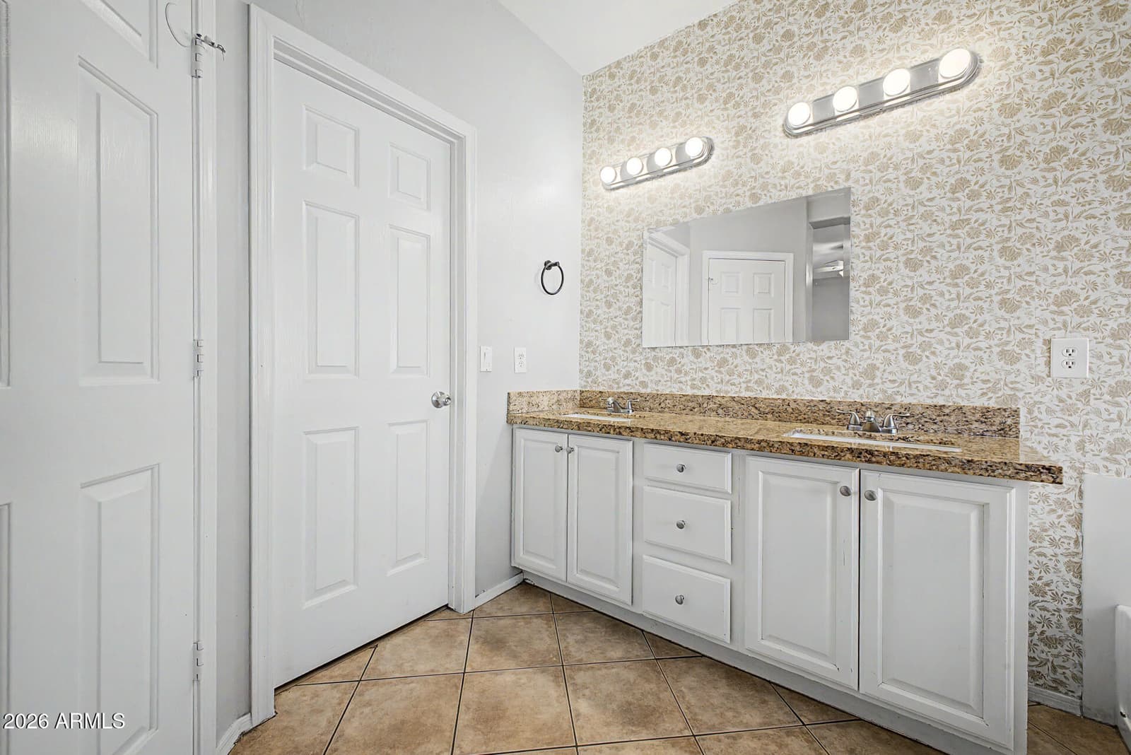 6520 W Range Mule Drive, Phoenix, AZ 85083 — photo 22 of 36
