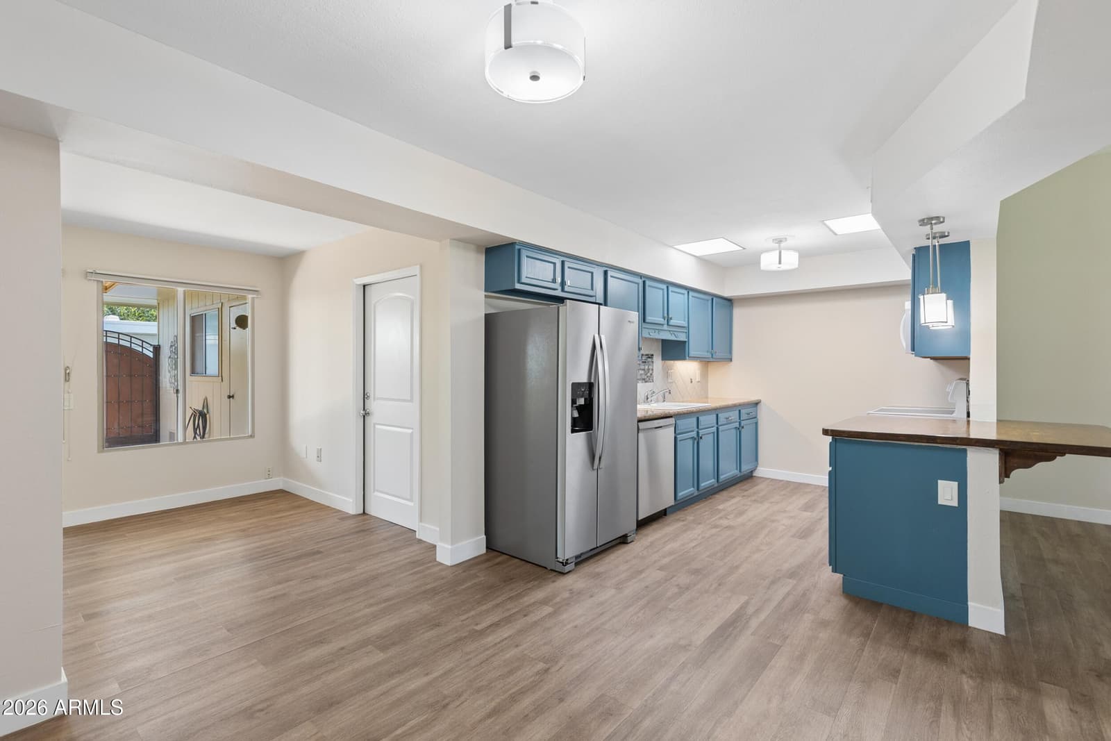13078 N 100th Drive, Sun City, AZ 85351 — photo 12 of 43