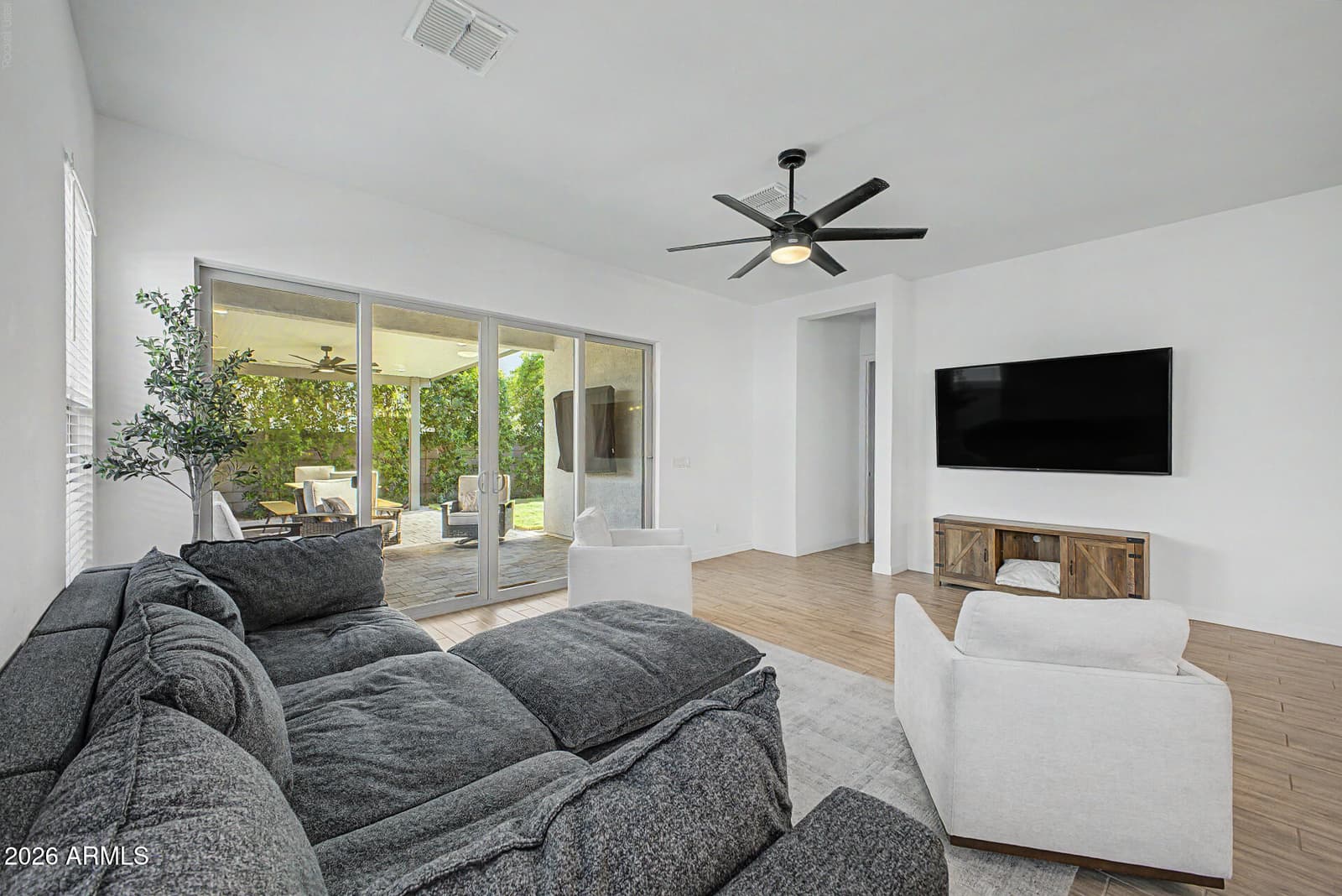 11303 E Utah Avenue, Mesa, AZ 85212 — photo 13 of 33