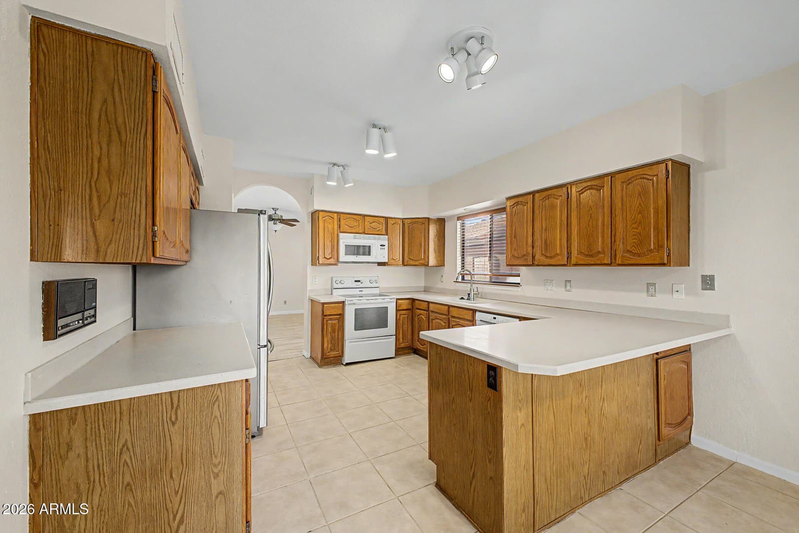15643 N 50th Street, Scottsdale, AZ 85254 — photo 11 of 33