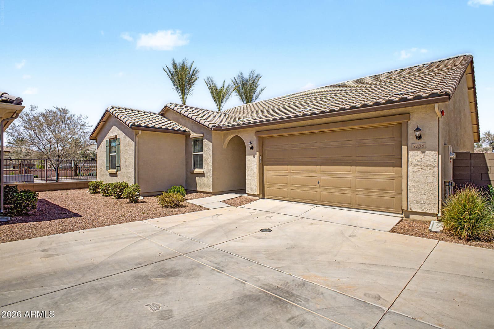 3136 S Sunrise, Mesa, AZ 85212 — photo 1 of 38