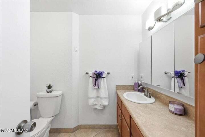 818 S Langley Avenue 201, Tucson, AZ 85710 — photo 13 of 25