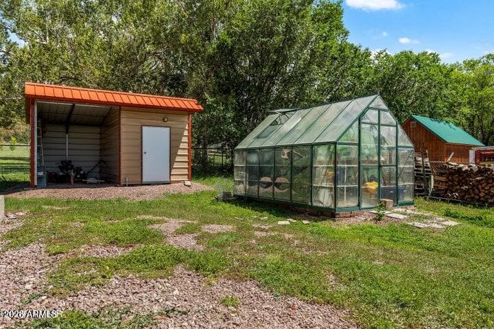 192 County Road 2180, Nutrioso, AZ 85932 — photo 39 of 54