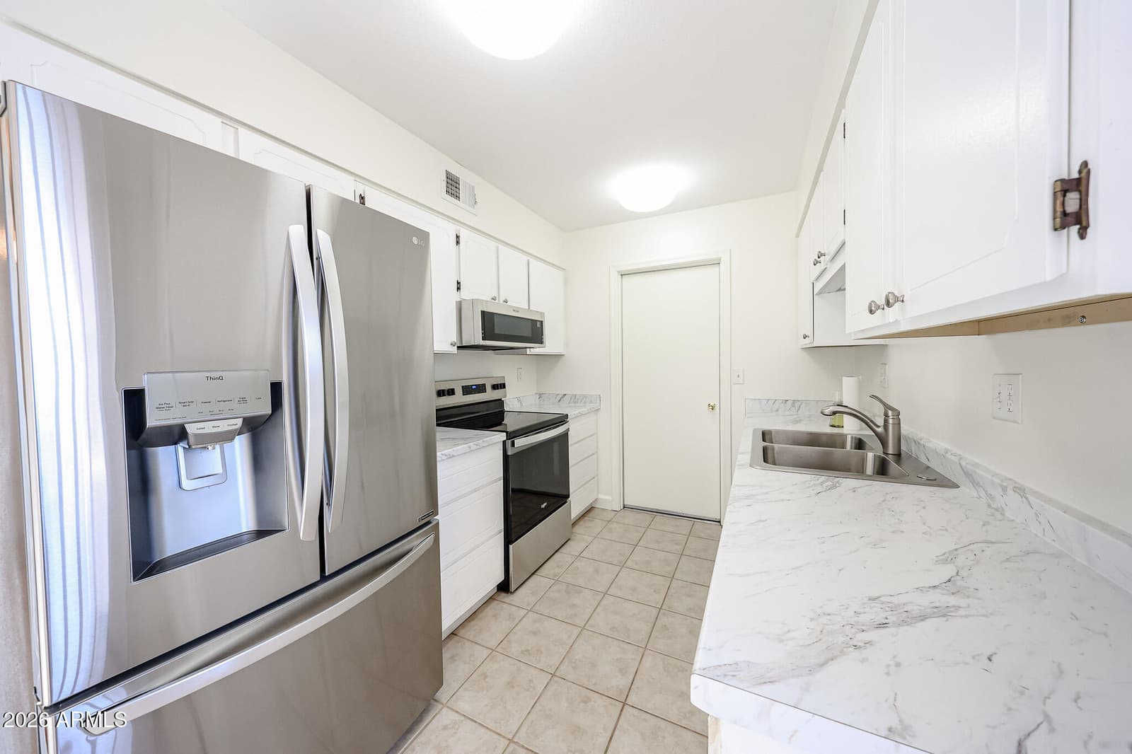 10833 W Santa Fe Drive, Sun City, AZ 85351 — photo 16 of 34