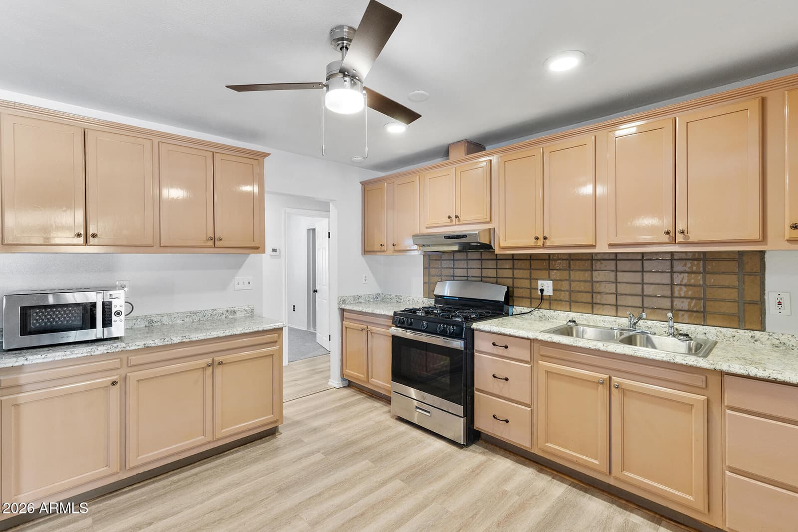 1012 S Price Road, Tempe, AZ 85281 — photo 17 of 50