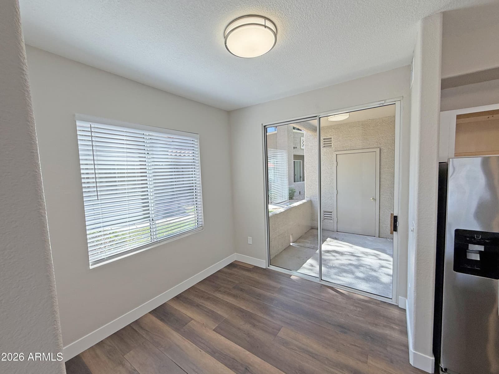 2929 W Yorkshire Drive 1122, Phoenix, AZ 85027 — photo 9 of 28
