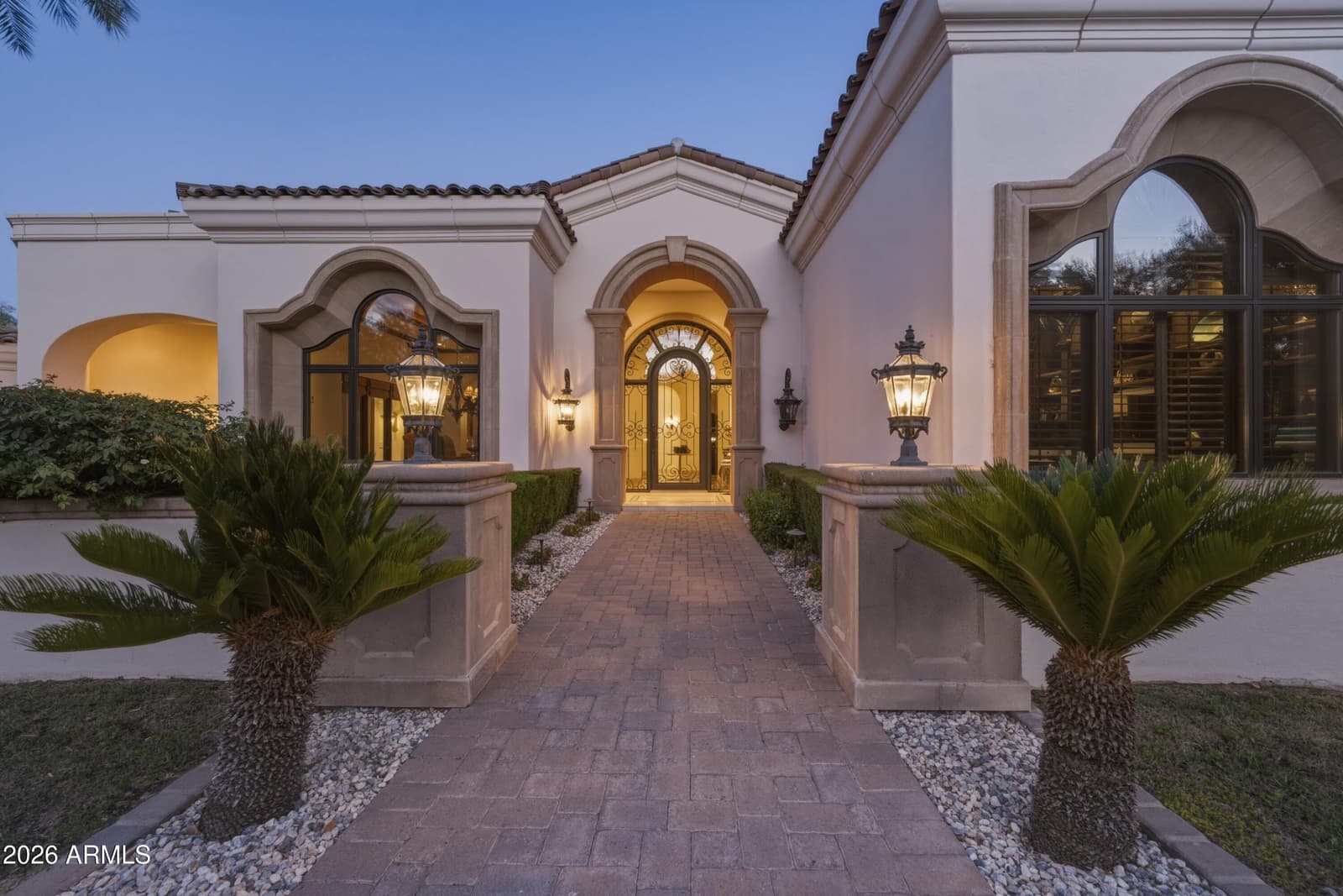 6385 E Royal Palm Road, Paradise Valley, AZ 85253 — photo 10 of 69