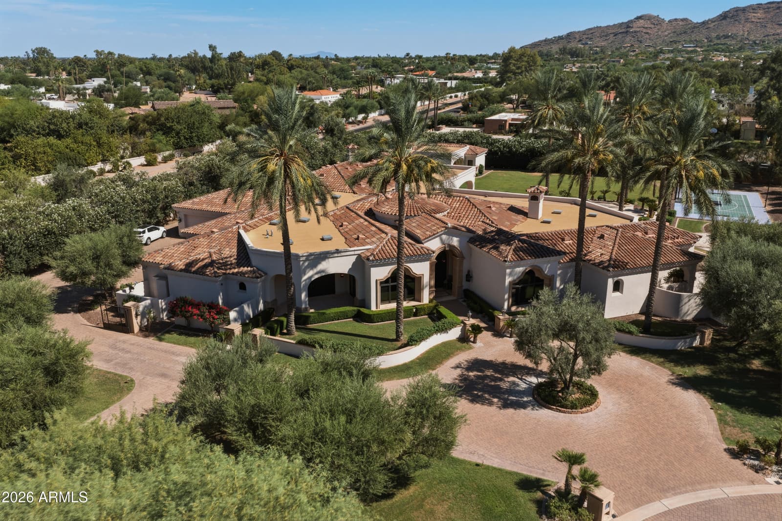 6385 E Royal Palm Road, Paradise Valley, AZ 85253 — photo 3 of 69