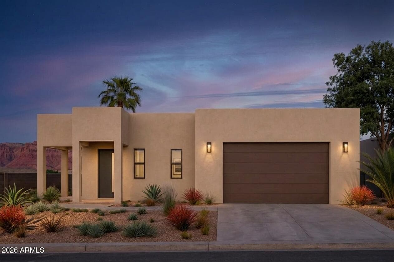 32 Last Chance Bay, Page, AZ 86040 — photo 1 of 3