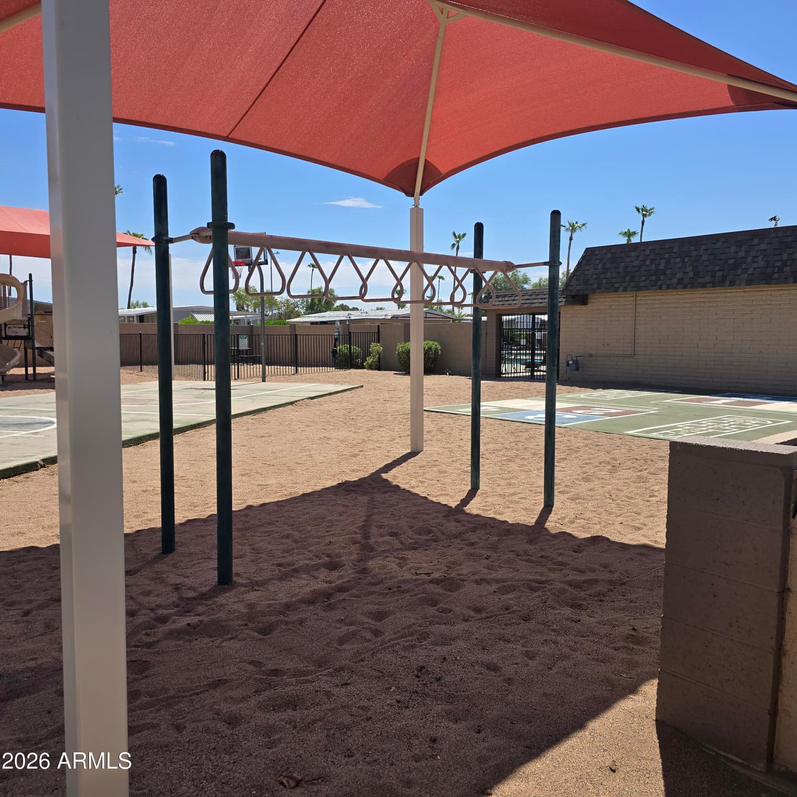 8401 N 67th Avenue 10, Glendale, AZ 85302 — photo 4 of 15