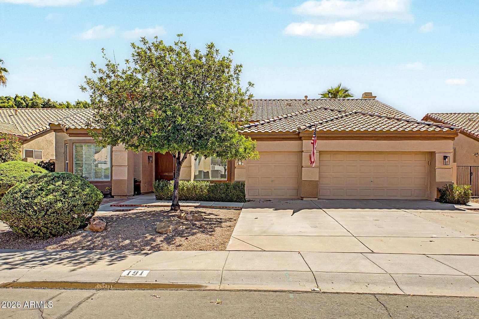 191 N Acacia Drive, Gilbert, AZ 85233 — photo 2 of 54