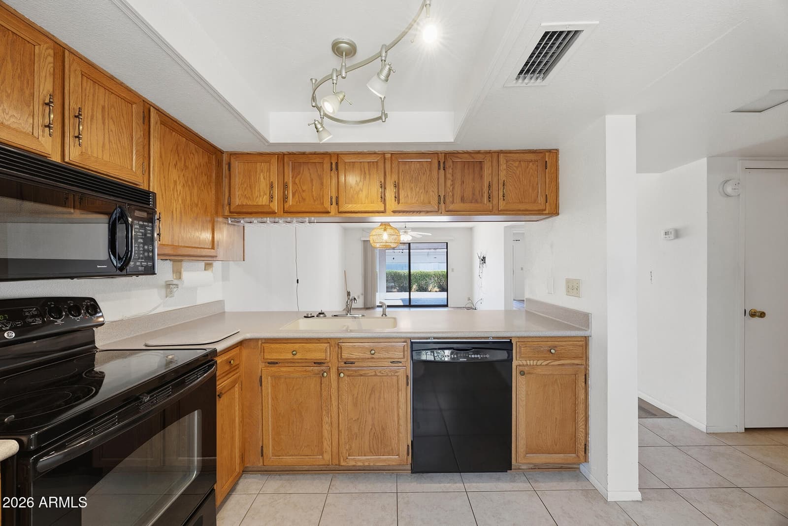 754 S 79th Terrace, Mesa, AZ 85208 — photo 6 of 33