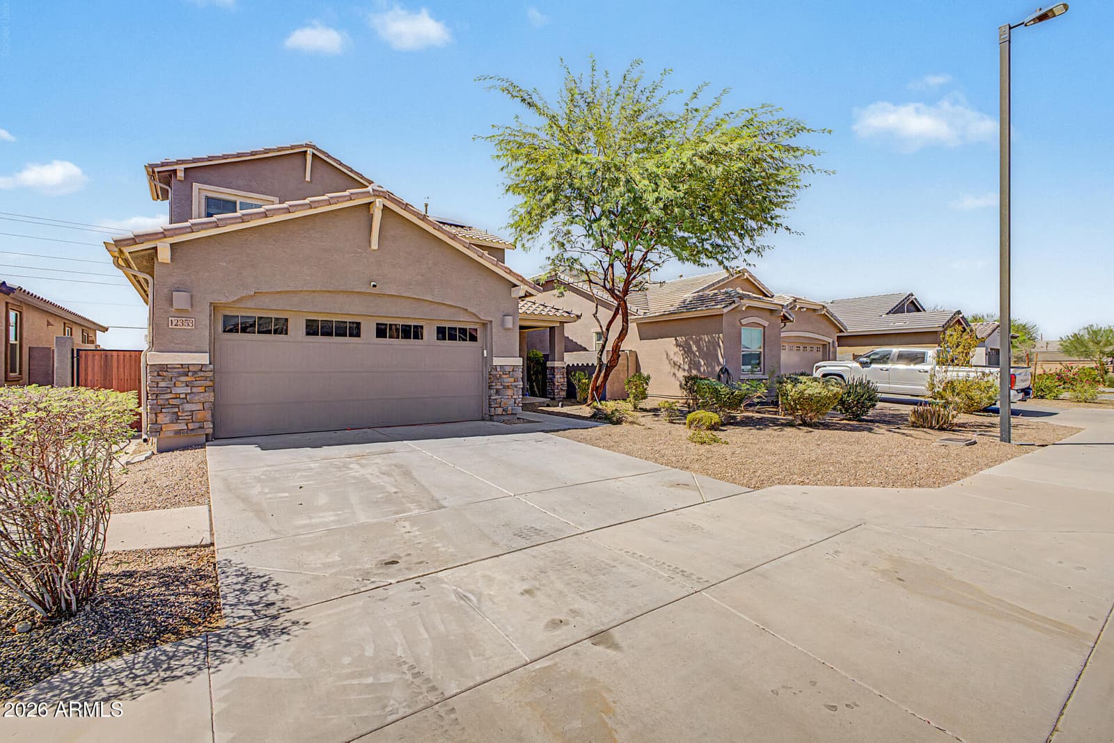 12353 W Glenn Drive, Glendale, AZ 85307 — photo 3 of 43