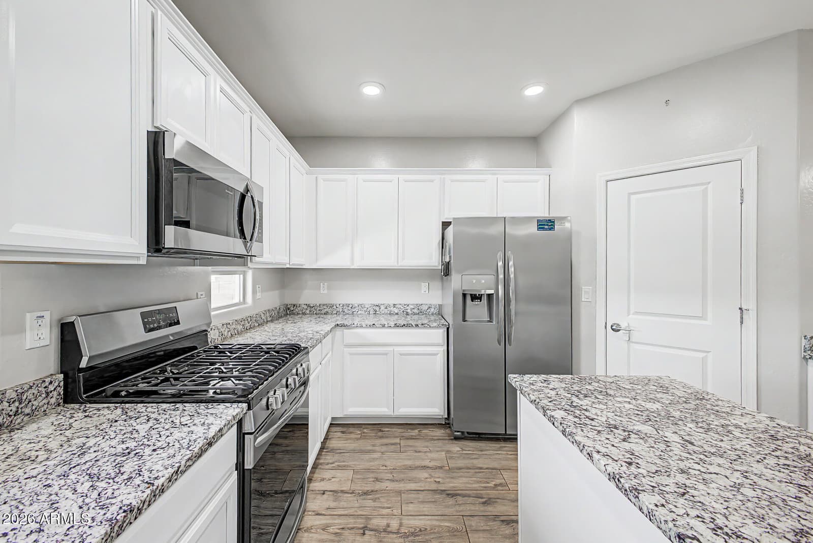 12353 W Glenn Drive, Glendale, AZ 85307 — photo 13 of 43