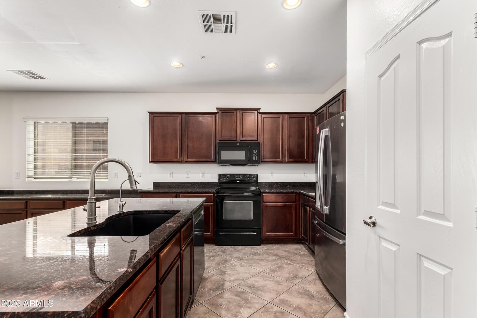 13231 W Creosote Drive, Peoria, AZ 85383 — photo 19 of 48