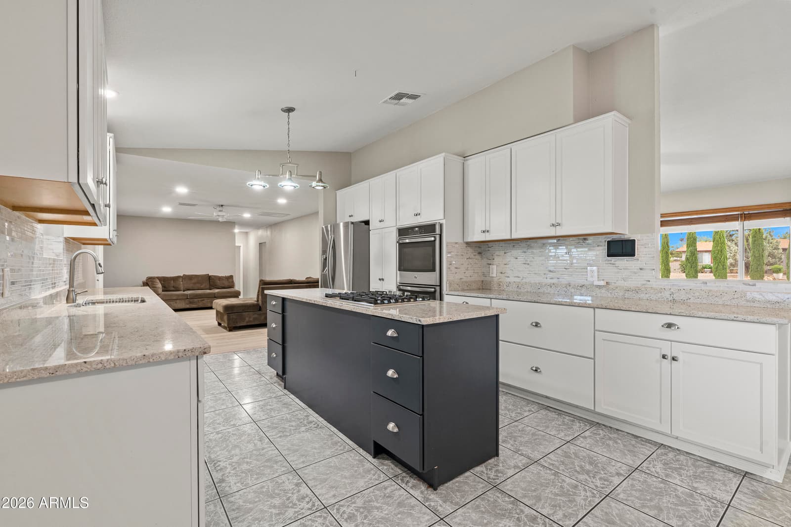 1931 E Cristina Avenue, Sierra Vista, AZ 85635 — photo 13 of 63