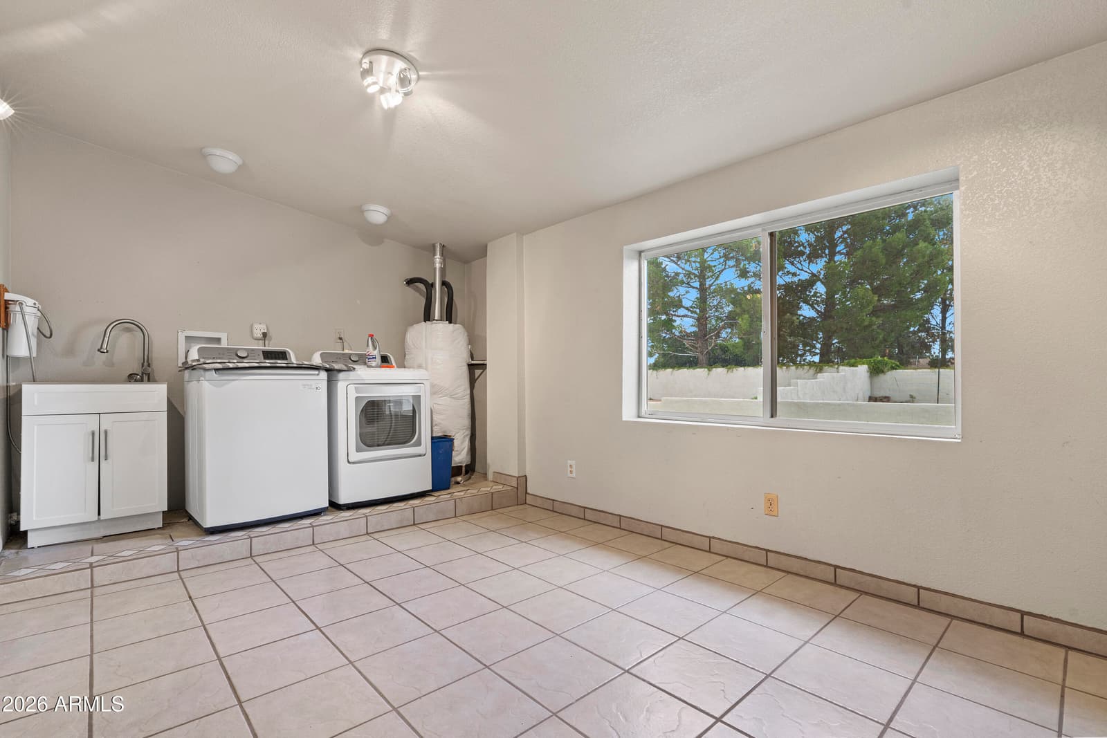 1931 E Cristina Avenue, Sierra Vista, AZ 85635 — photo 37 of 63