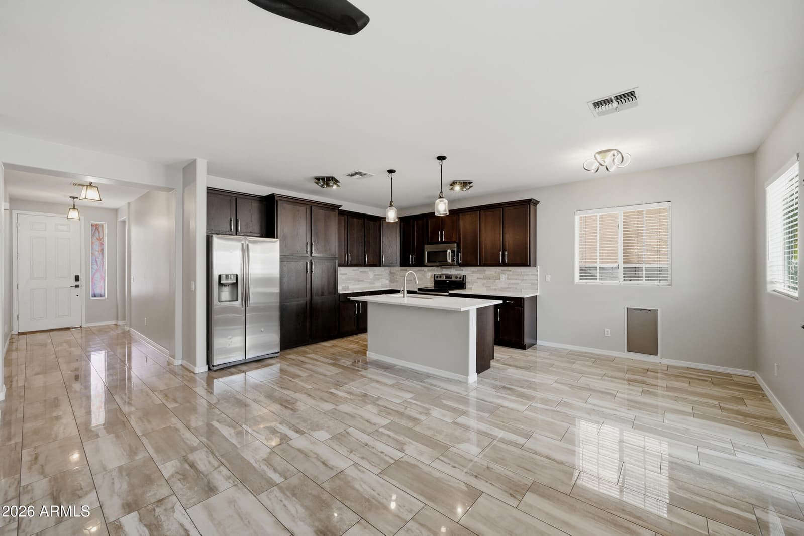 7505 S 27th Way, Phoenix, AZ 85042 — photo 9 of 37