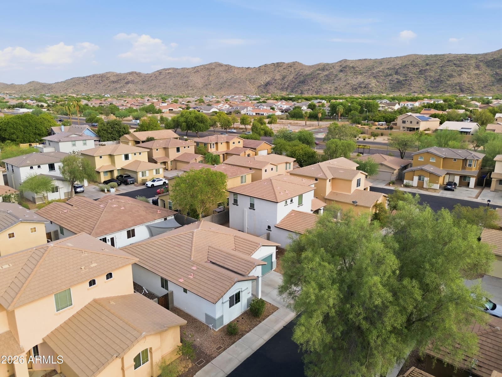 7505 S 27th Way, Phoenix, AZ 85042 — photo 4 of 37