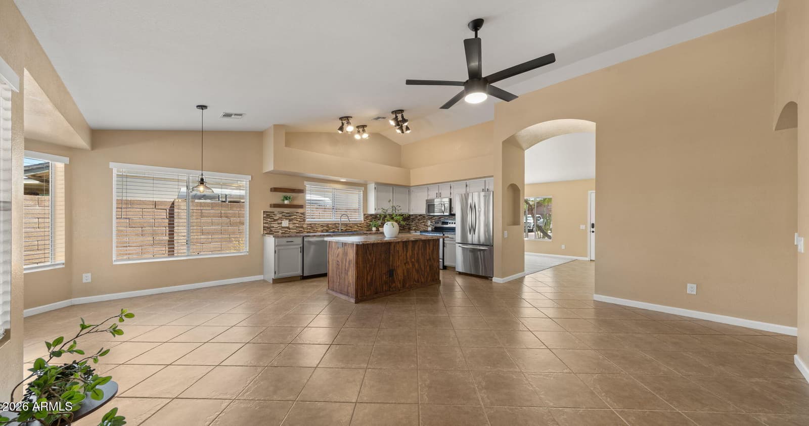 8434 W Dreyfus Drive, Peoria, AZ 85381 — photo 13 of 42