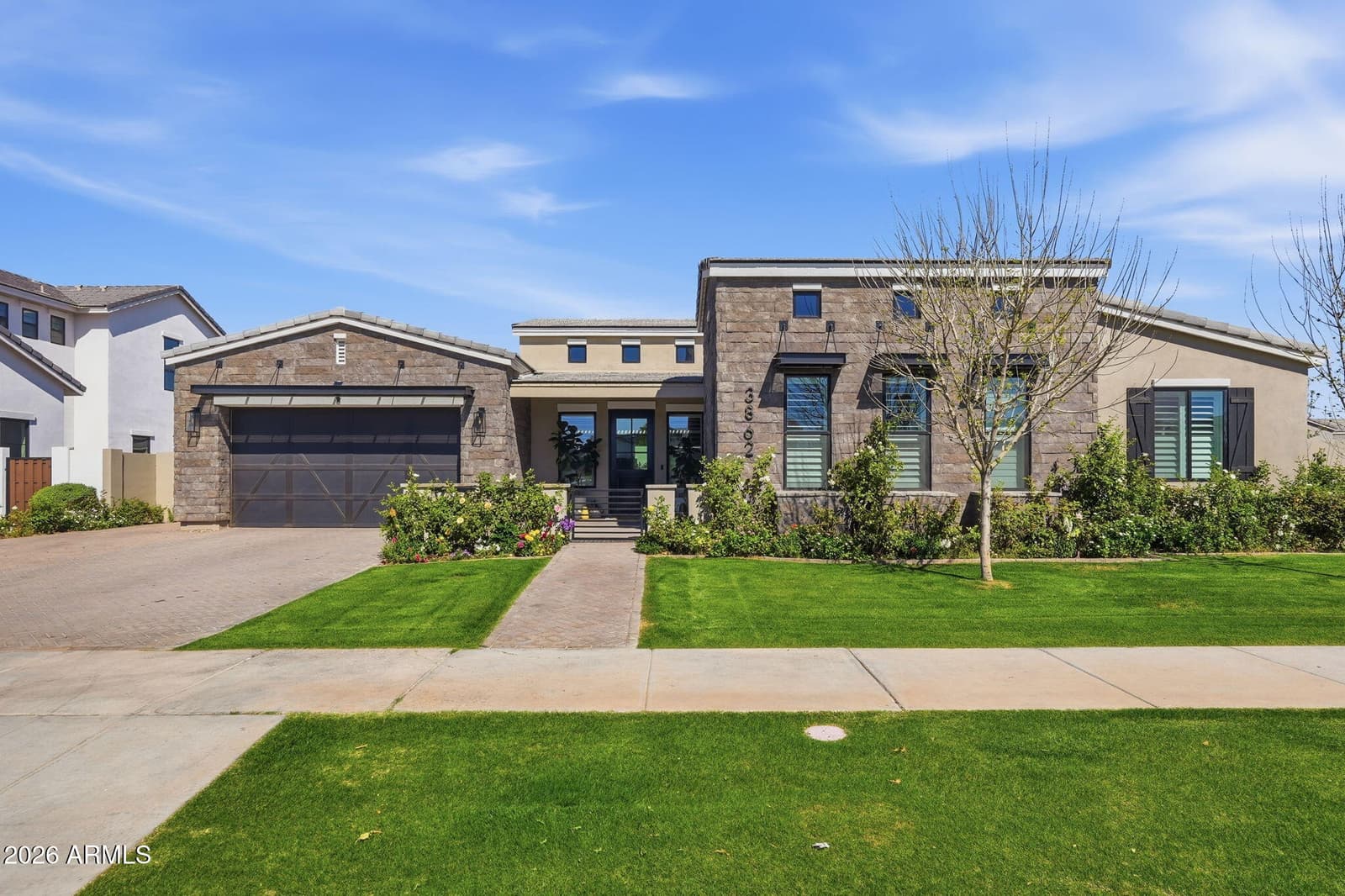 3862 E Bloomfield Parkway, Gilbert, AZ 85296 — photo 1 of 78